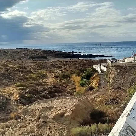 Semesterbostad Feliz *