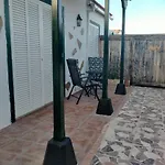 Feliz *