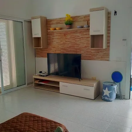 Feliz Abades (Tenerife)