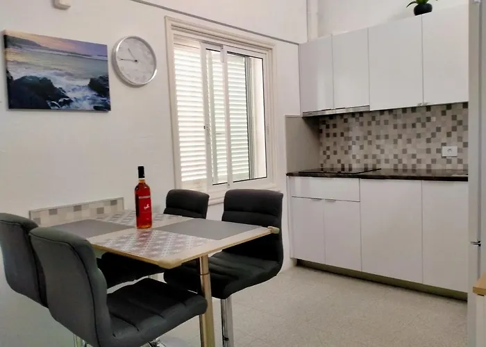 Feliz * Abades (Tenerife)