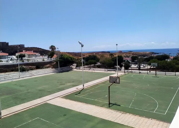 Feliz * Abades (Tenerife)